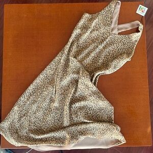 Brown pattern petite dress